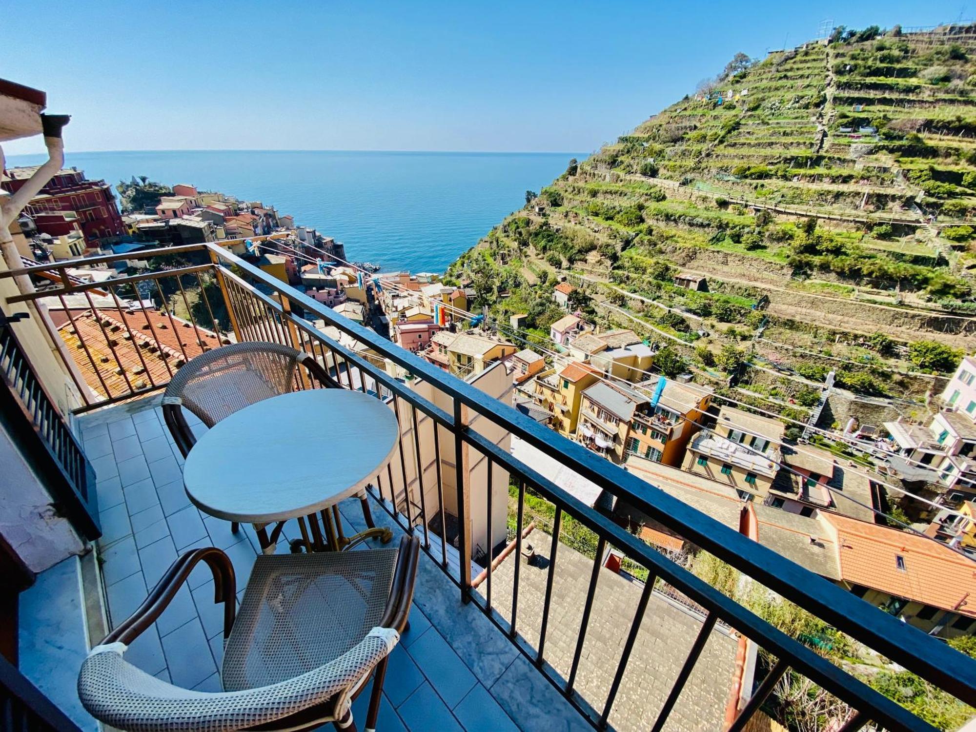 فندق The Manarola Main Plaza المظهر الخارجي الصورة