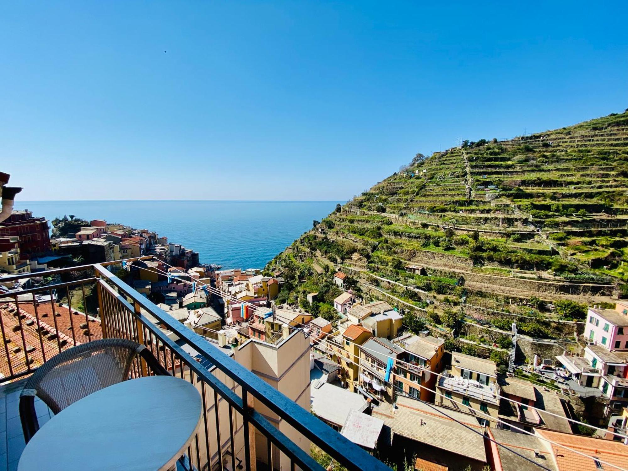 فندق The Manarola Main Plaza المظهر الخارجي الصورة