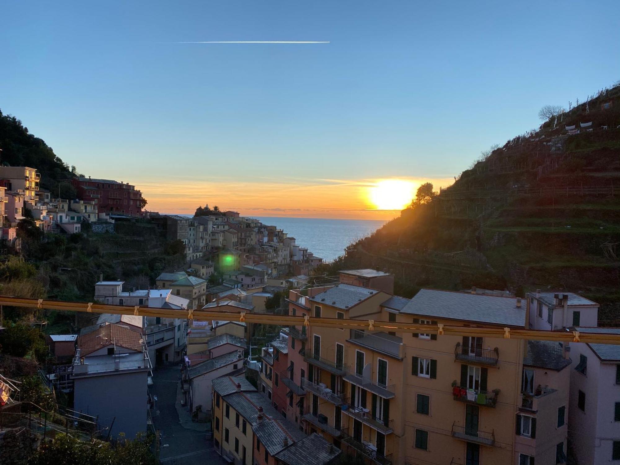 فندق The Manarola Main Plaza المظهر الخارجي الصورة